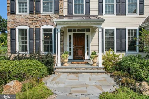 1809 Slitting Mill Rd, Glen Mills, PA 19342-1905