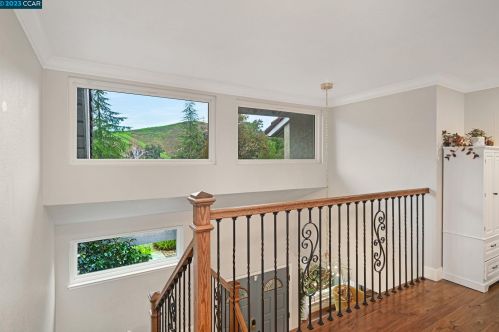 5613 Mount Hood Ct, Pacheco CA  94553-5837 exterior