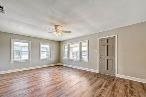 2315 67 St, Galveston TX 77551-1320 exterior