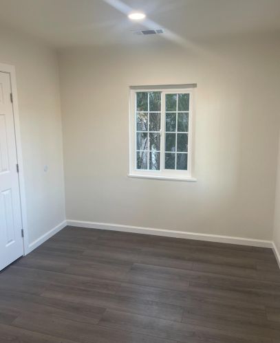 2008 Robertson Rd, Modesto CA  95351-3433 exterior