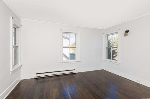 518 1 St, Greenport NY  11944-1601 exterior