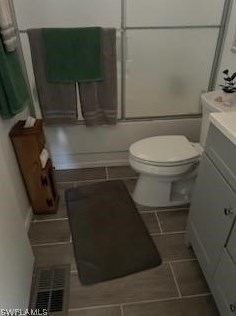 4855 Flamingo Dr, Saint James City FL  33956-2818 exterior