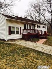 523 Brookhaven Ave, North Bellport, NY 11713-1601