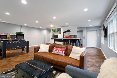 199 Nottingham Ct, Glen Mills PA  19342-2022 exterior