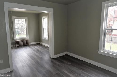 655 Baer Ave, Hanover PA  17331-2706 exterior