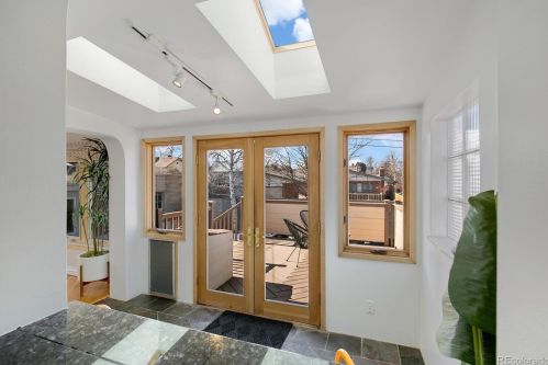 1635 Xavier St, Denver CO  80204-1025 exterior