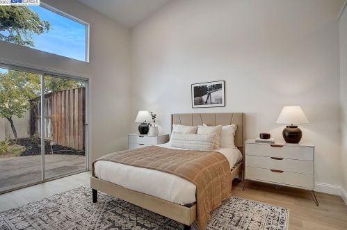 1547 Trimingham Dr, Pleasanton CA  94566-8407 exterior