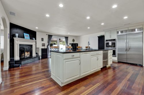 2855 Victoria Dr, Alpine CA  91901-3669 exterior