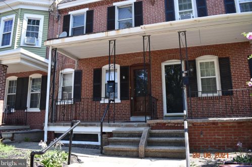 1911 16th St, Wilmington, DE 19806-2509