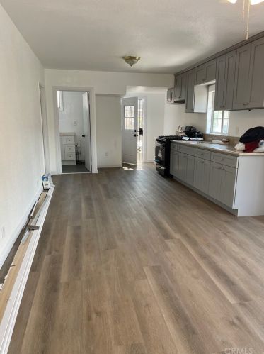 2108 Linden Ave, Long Beach, CA 90806-4817