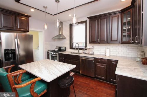 5121 Hazel Ave, Philadelphia PA 19143-1512 exterior