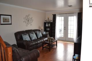 220 Fawn Rdg, Harrisburg PA  17110-9267 exterior