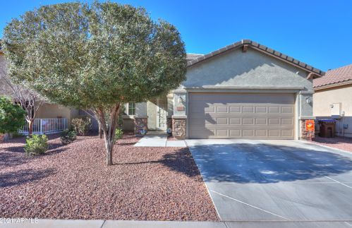 17244 Rosemont St, Maricopa, AZ 85138-1874