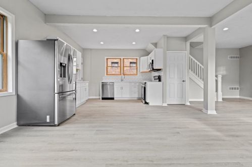 120 James St, Whitaker PA  15120-2714 exterior