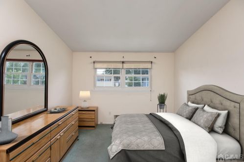 50 Piedmont Dr, Old Bridge NJ  08857-2216 exterior