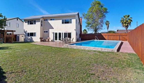 2445 Madroncillo St, San Diego CA 92114-1626 exterior