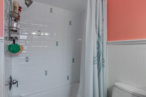 8053 Island Dr, Port Richey FL  34668-6223 exterior