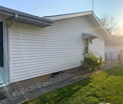 5 Wakawn Ave, Fond Du Lac, WI 54935-6246