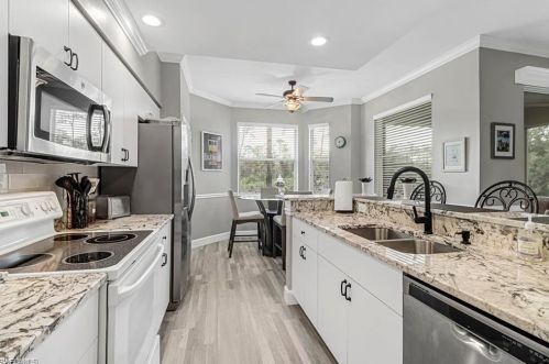 8670 Cedar Hammock Cir, Naples, FL 34112-3331