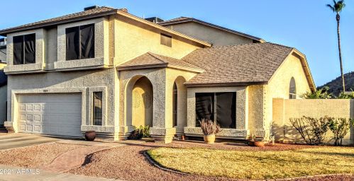 4320 Behrend Dr, Glendale, AZ 85308-7377