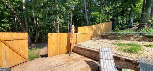 14702 Anderson St, Woodbridge, VA 22193-1216
