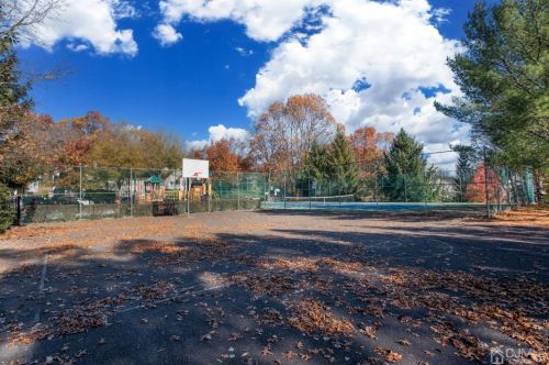1006 Cypress Ln, East Brunswick NJ  08816-5253 exterior
