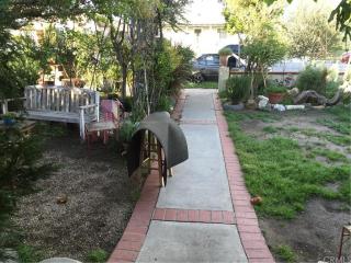 7186 Luxor St, Downey, CA 90241-4330