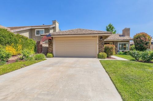 22568 Fenwall Dr, Santa Clarita, CA 91350-3656