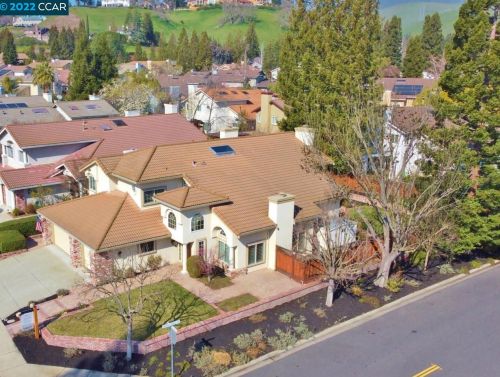 3327 Green Meadow Dr, Danville, CA 94506-1229