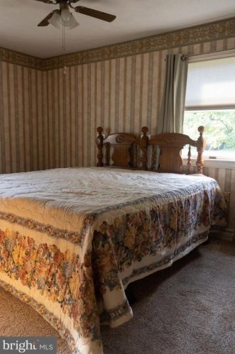 1474 Old Bernville Rd, Dauberville PA  19533-9127 exterior