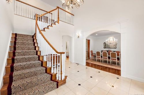 40 Trapping Way, Pleasantville, NY 10570-2521
