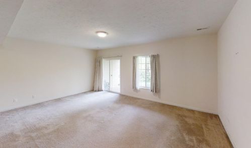 153 Wellington Dr, Florence KY  41042-7719 exterior