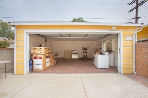 1305 Aristo St, Glendale, CA 91201-2302