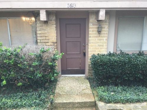 2613 Amherst Ct, Irving TX  75038-5635 exterior