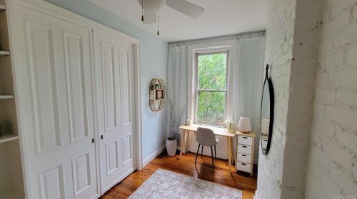 84 Charles St, New York NY  10014-2626 exterior