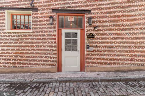 141 2nd St, Philadelphia PA  exterior