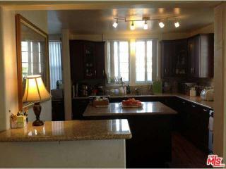 3275 Monette Pl, Los Angeles CA  90006-1102 exterior