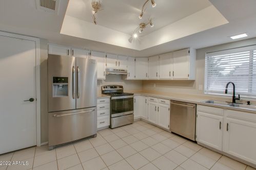 1702 Summit Pl, Chandler AZ  85224-1251 exterior