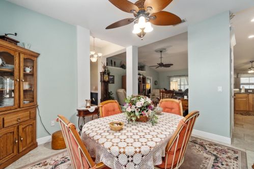 3967 99th St, Belleview FL  34420-7817 exterior