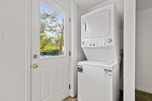107 Capitol Hill Dr, Lake Nacimiento CA  93446-2730 exterior