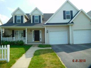 6207 Sugarberry Ln, Toledo, OH 43615-5748