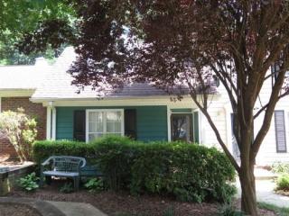 122 Assembly Ct, Cary, NC 27511-5091