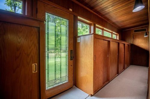 308 Mercer Rd, Greenville PA  16125-7802 exterior