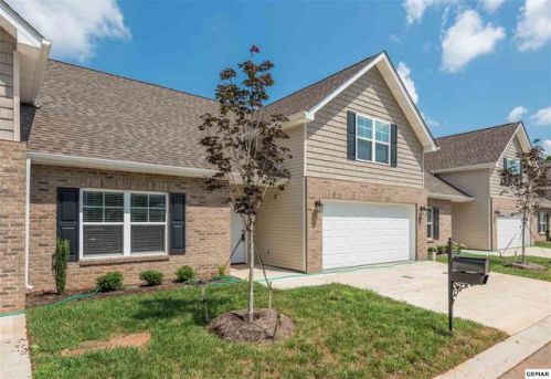112 Pewter Way, Seymour, TN 37865-5280