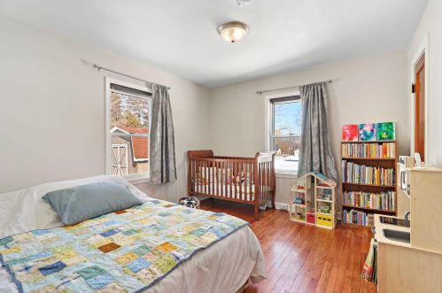 3212 93rd St, Kenosha, WI 53158-5708