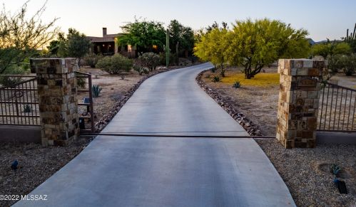 5336 Spectacular Way, Tucson, AZ 85742-5038