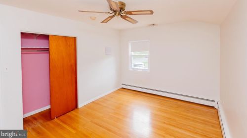 223 Meadow Dr, Yardley PA  19067-1311 exterior