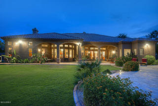 2528 Page Ct, Gilbert, AZ 85234-1311