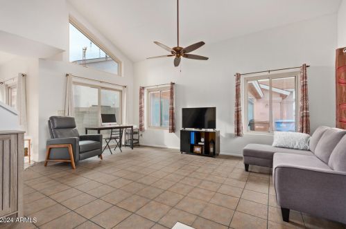 4131 Siesta Ln, Glendale AZ  85308-7502 exterior