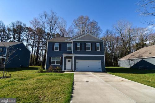 10498 Country Grove Cir, Delmar, DE 19940-3467